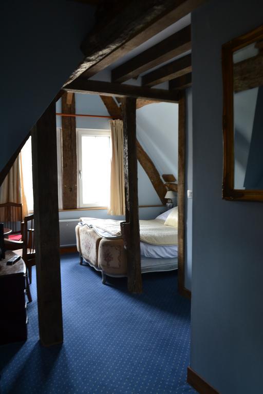 Les Trois Cheminees Chambres D'Hotes Livarot-Pays-d'Auge Eksteriør billede